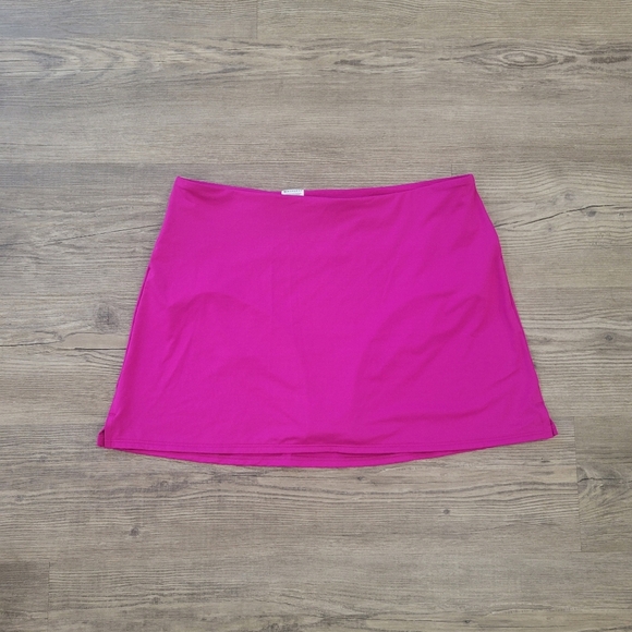 Athleta Women's Fuchsia Skort Size Large - Picture 1 of 9